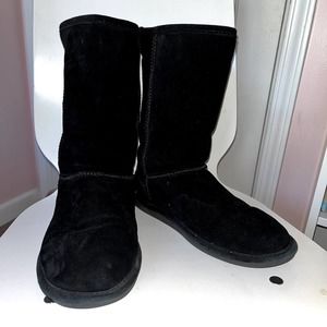 Bearpaw Eva Short Black Boots Women's 10